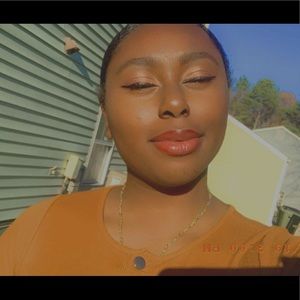 Meet your Posher, Breonna